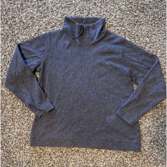 L.L Bean Turtleneck Pullover - Picture 2 of 5